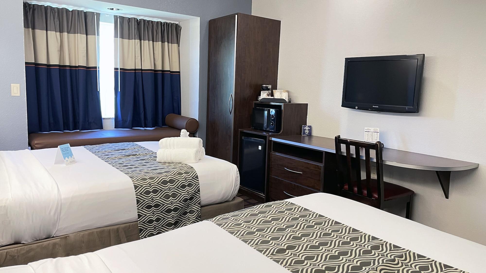 Microtel Inn & Suites By Wyndham Michigan City Exterior foto